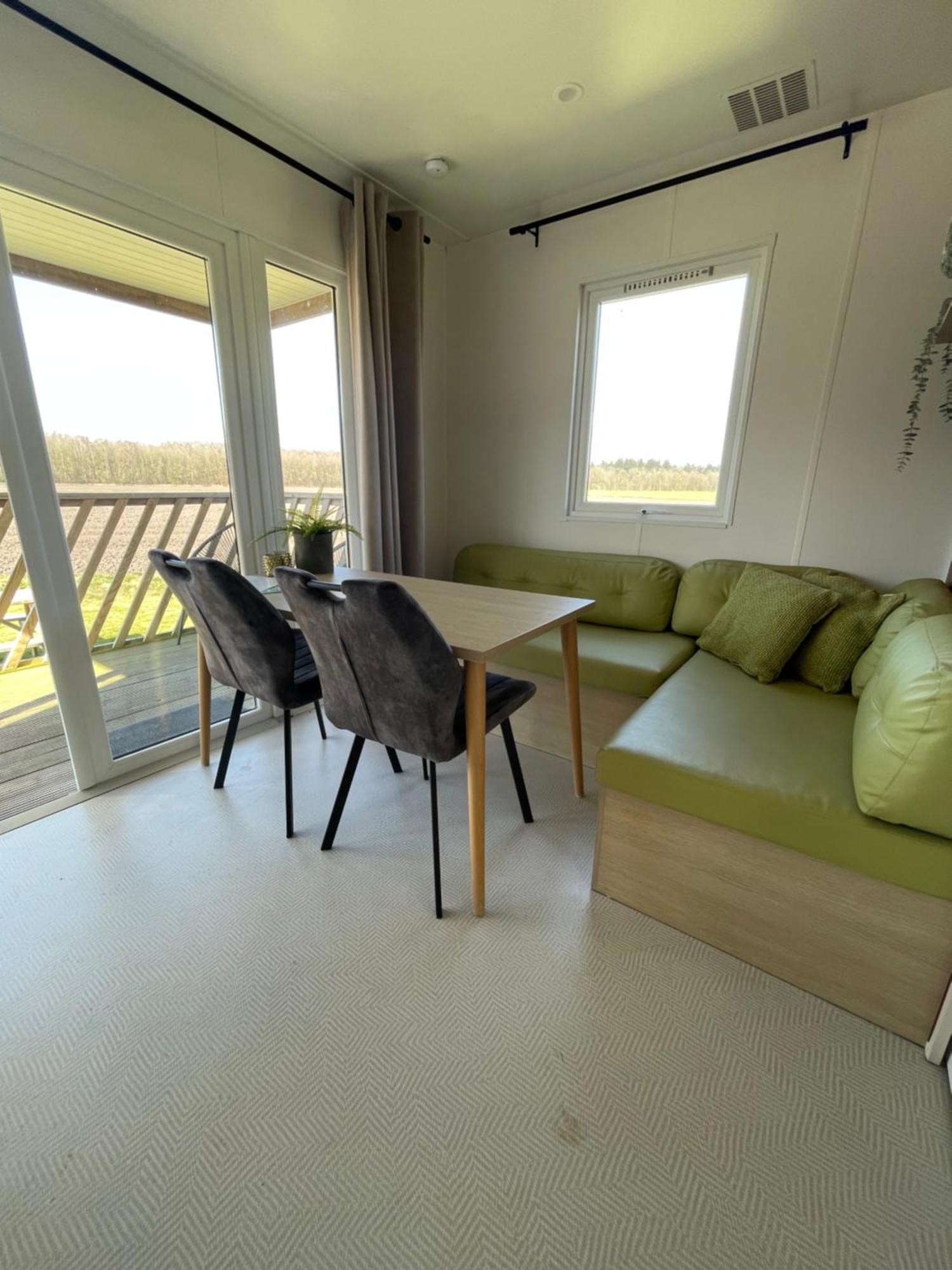 Ieberen Lodge 슌로 외부 사진